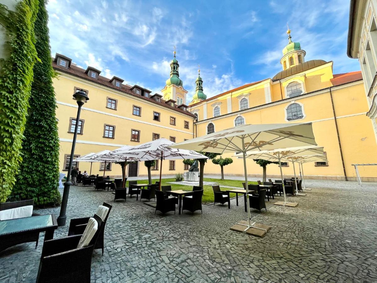 Nové Adalbertinum Hradec Králové Exterior foto
